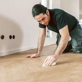 Onderhoud van uw vloer Onderhoud van uw vloer